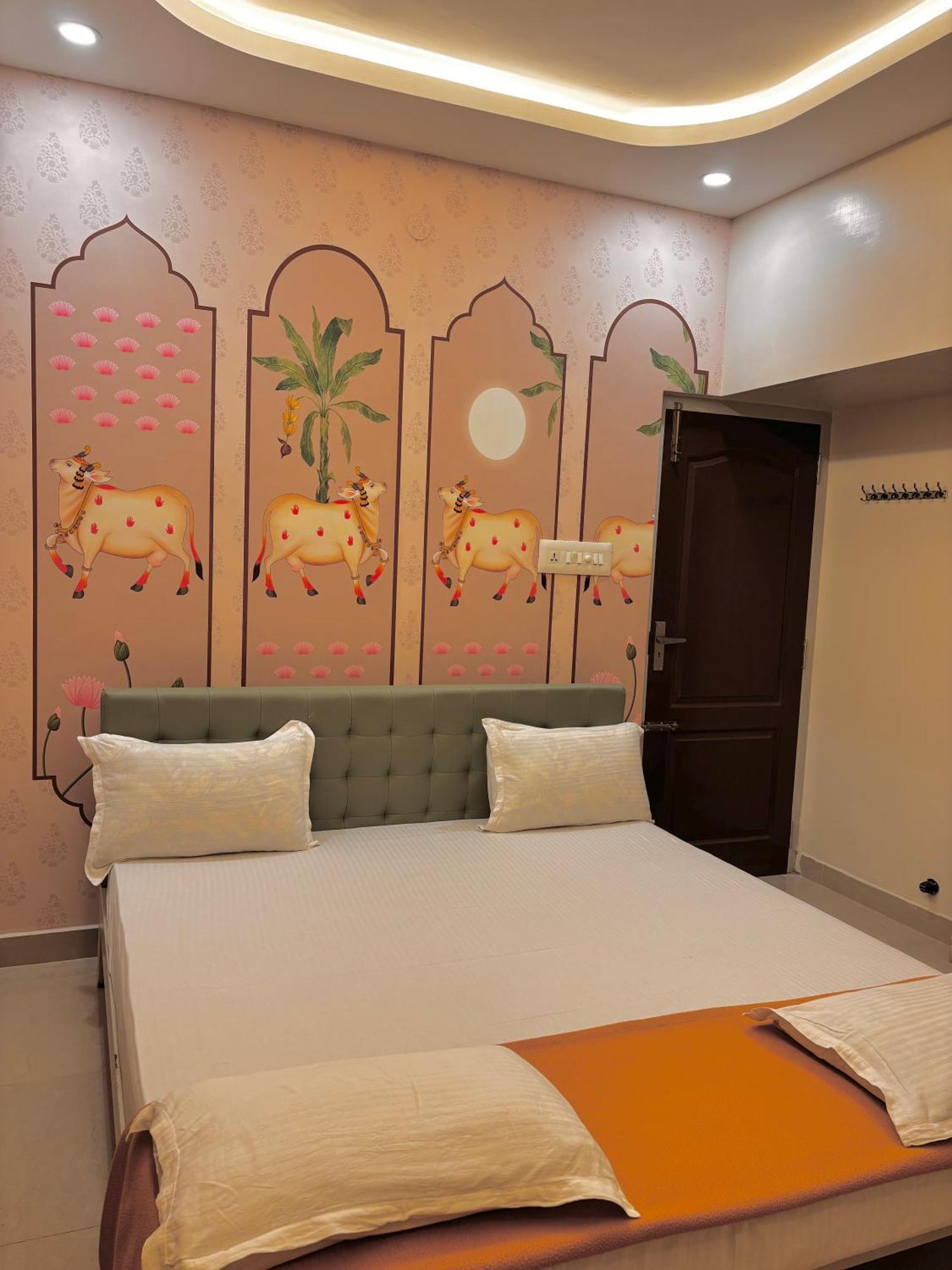 Srirangam Service Apartment Tiruchirappalli Екстер'єр фото