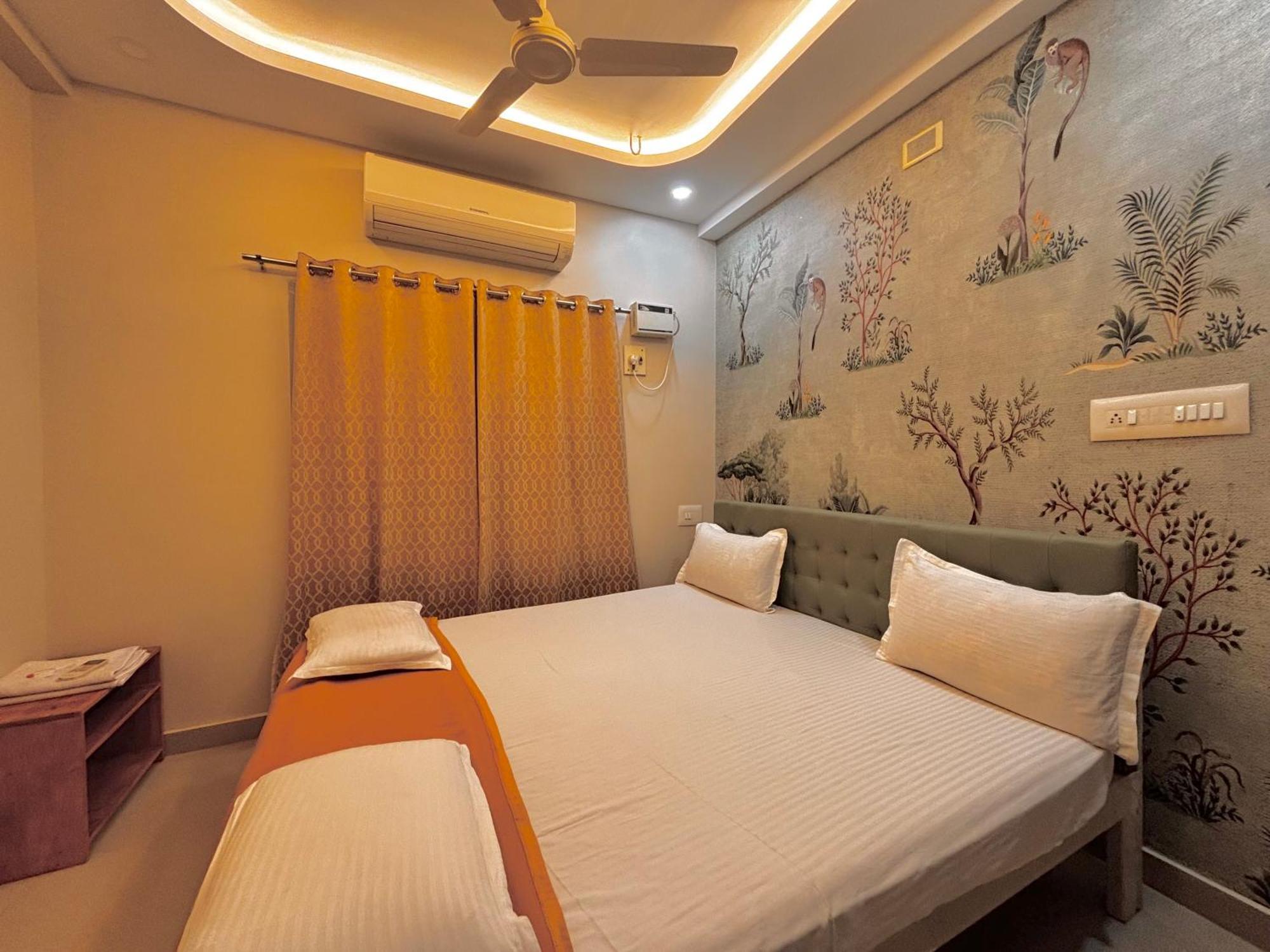 Srirangam Service Apartment Tiruchirappalli Екстер'єр фото