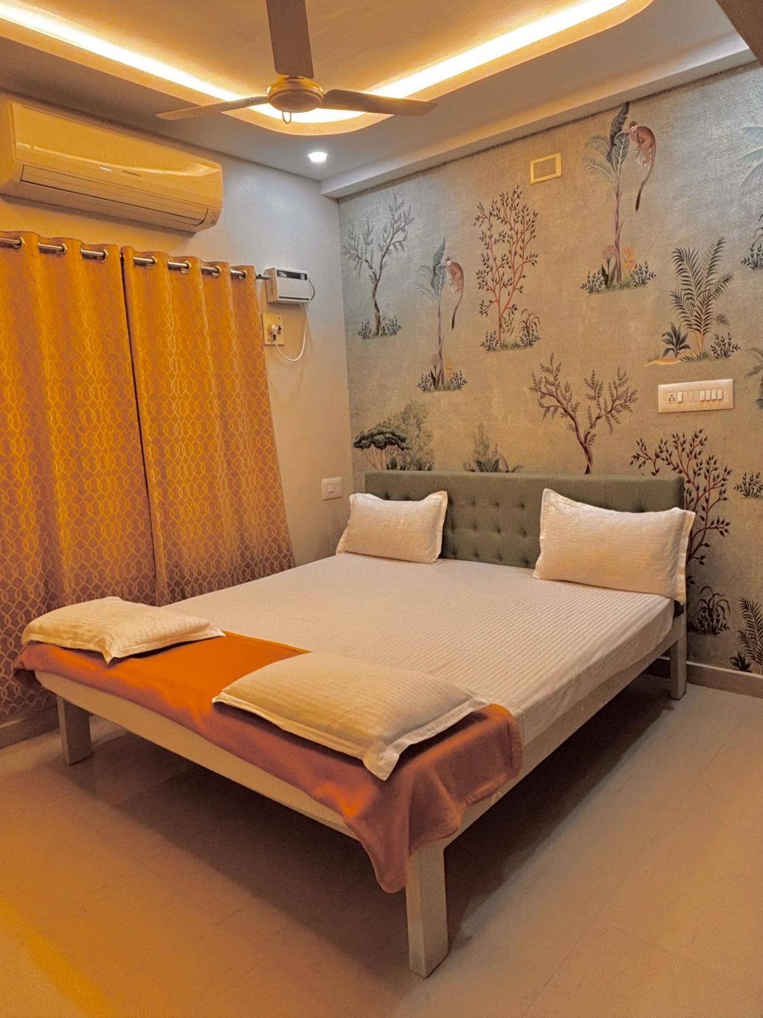 Srirangam Service Apartment Tiruchirappalli Екстер'єр фото