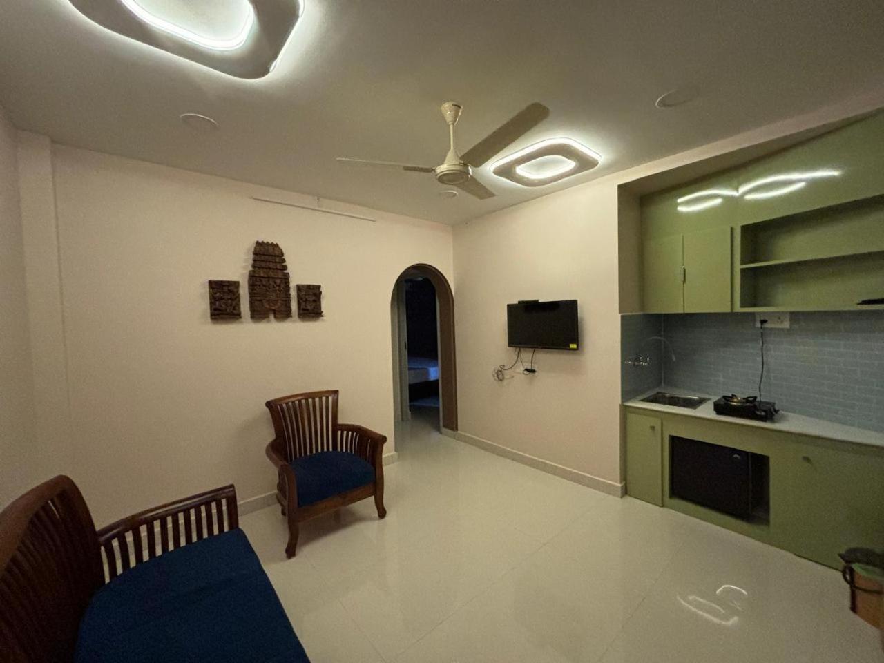 Srirangam Service Apartment Tiruchirappalli Екстер'єр фото