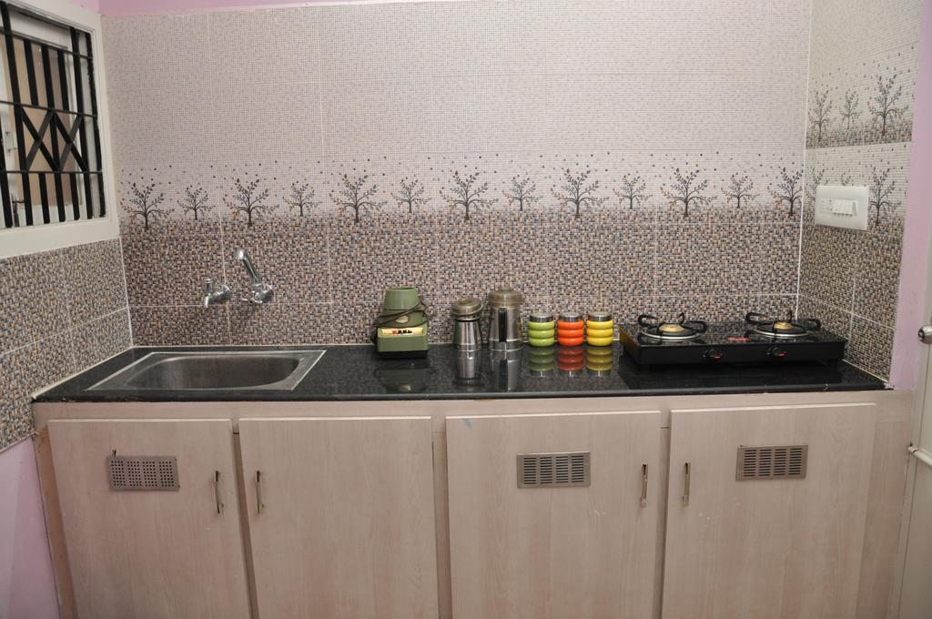 Srirangam Service Apartment Tiruchirappalli Екстер'єр фото